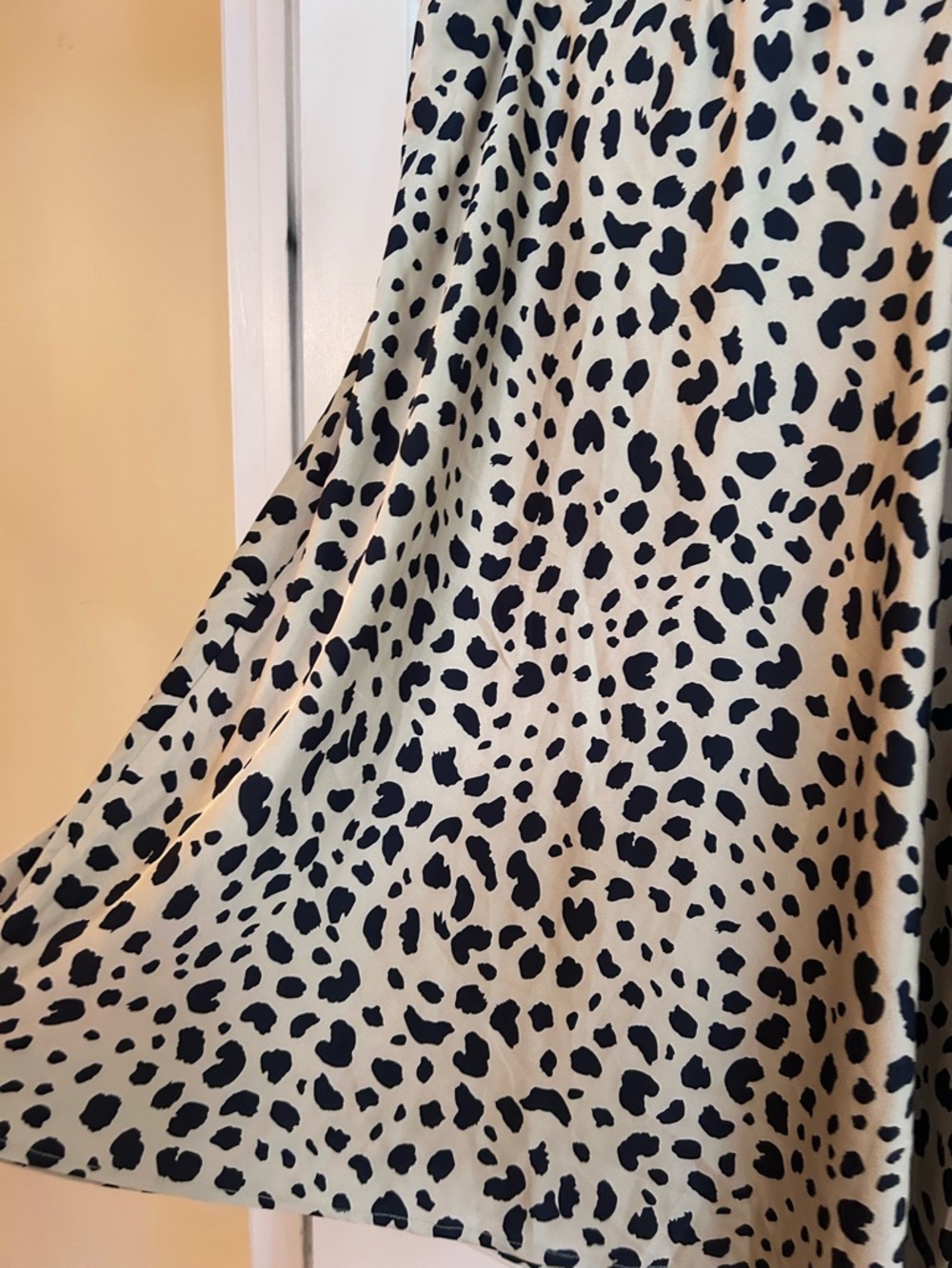 NWOT WD.NY Satin Like Leopard-Print Skirt in Tan and Black XL